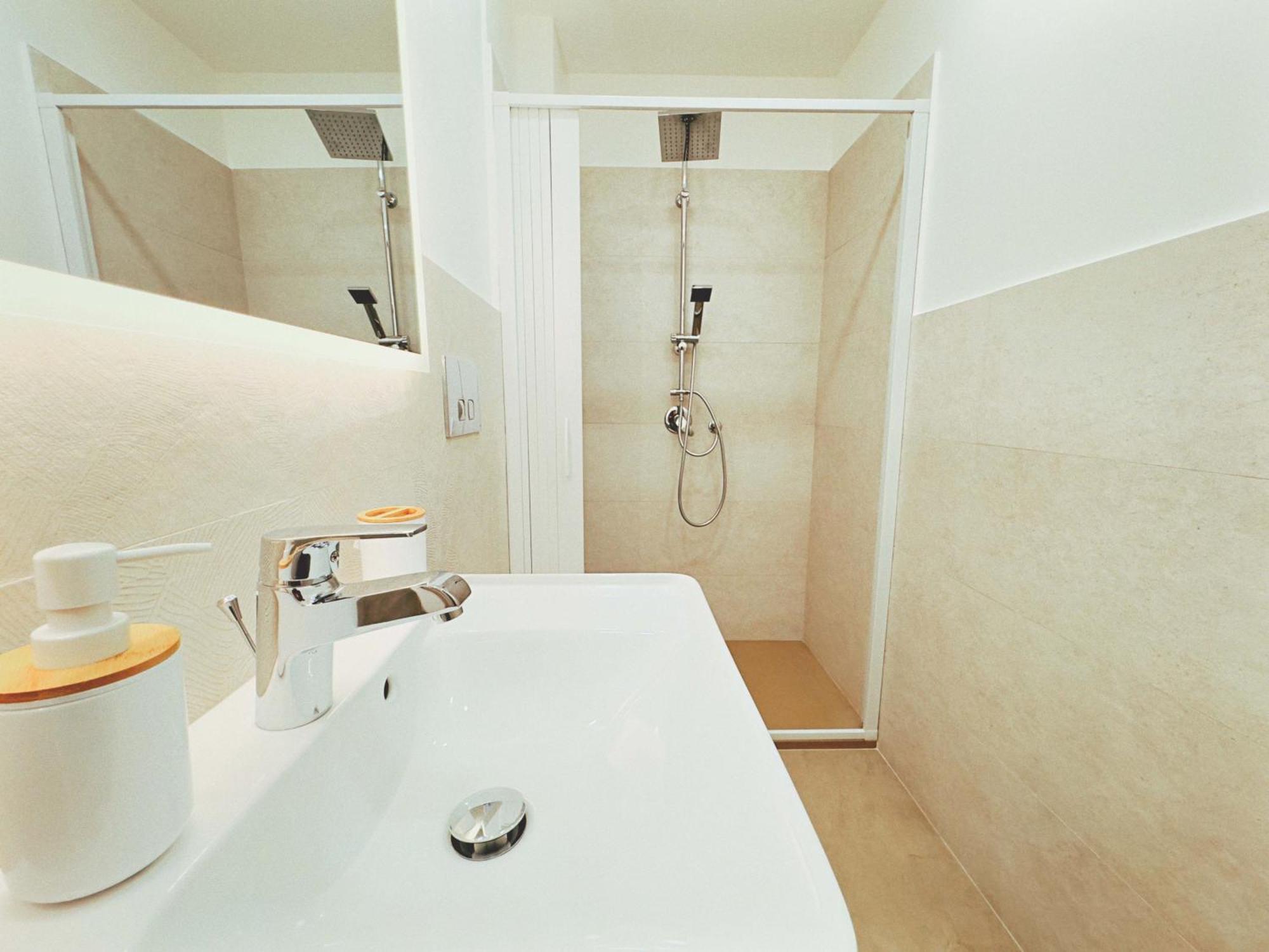 Casa Vacanze Imera House Palermo Esterno foto